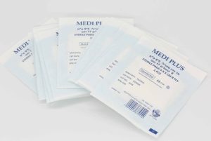 פד גזה סטרילי 7.5*7.5 ס"מ,ארוז בזוגות, 1/50 ,מדיקפרו